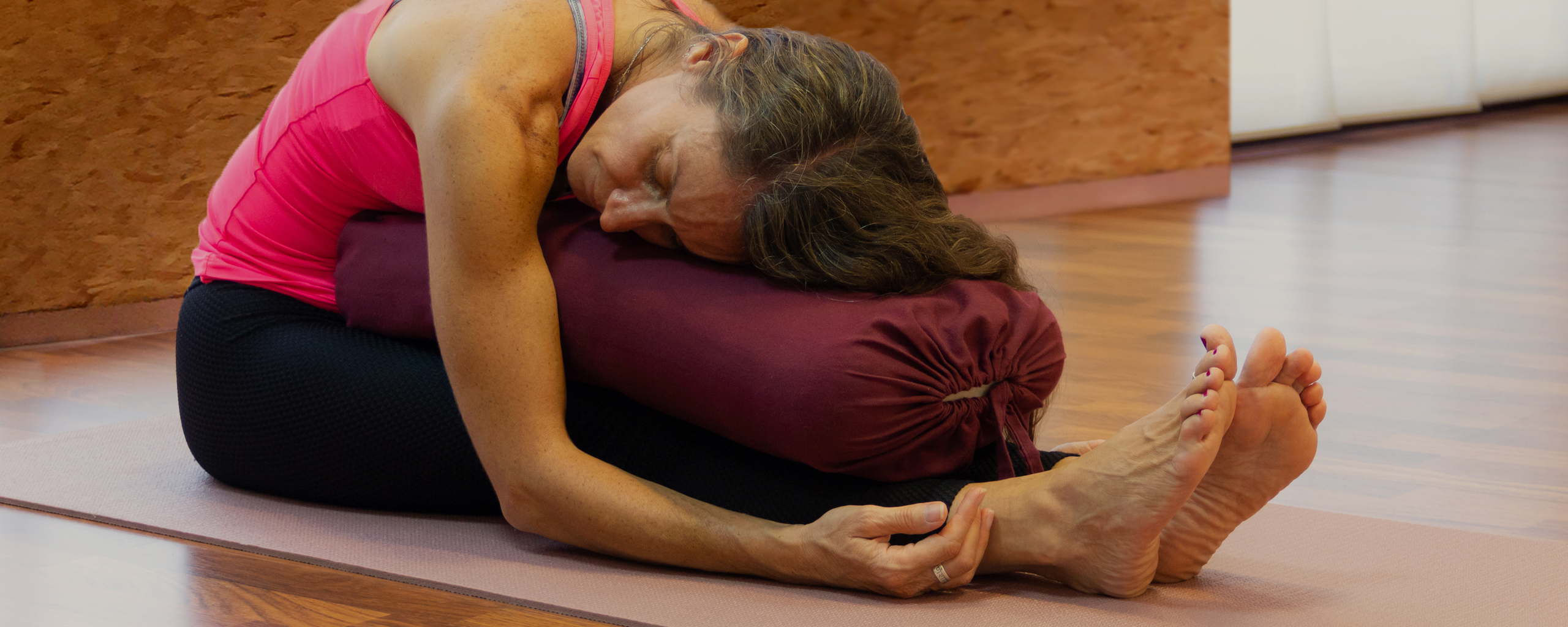 Yin Yoga studio Nataraja yoga Bordeaux